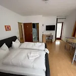 Schatzn Hof